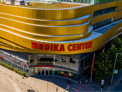 Кино Арена DELUXE Сердика Център